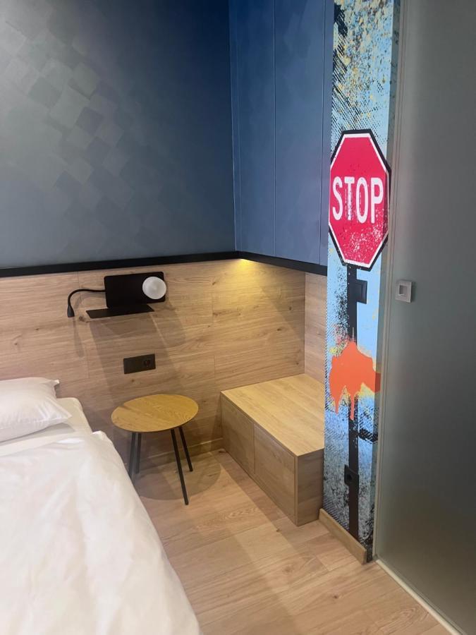 Hotel Jam Panzio à Kapuvár Extérieur photo